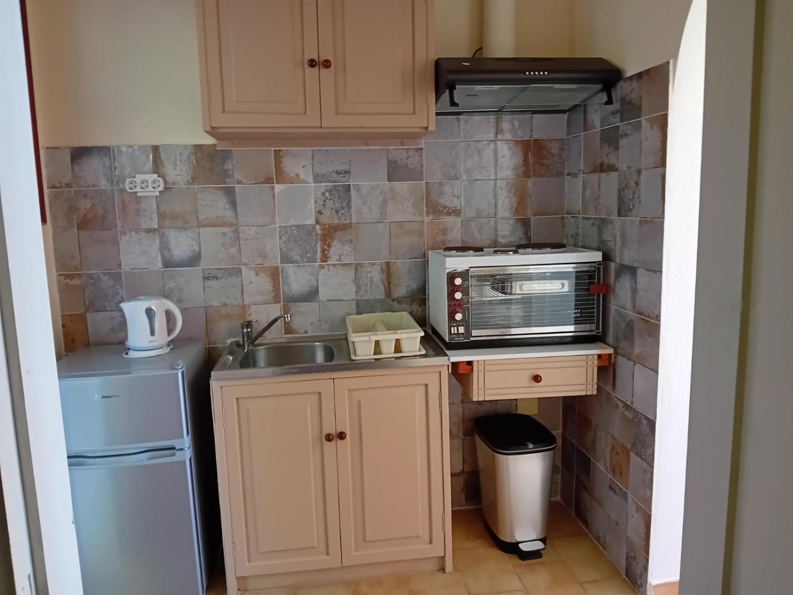 Mandaniki Apartments Vasilias  Pokoj fotografie